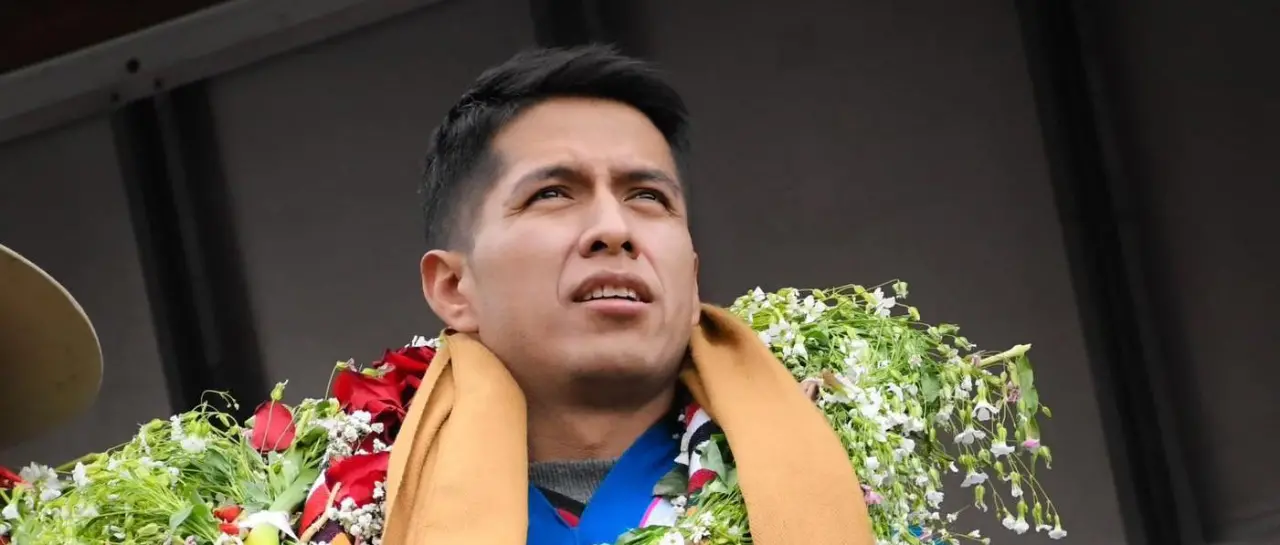andronico-rodriguez-en-un-evento-en_101-11624141_20250409144908