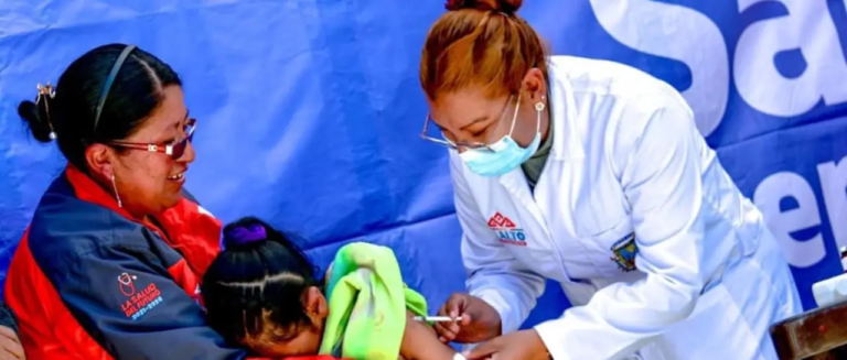 vacunacion-en-la-ciudad-de-el-alto_101-12448905_20250709140331