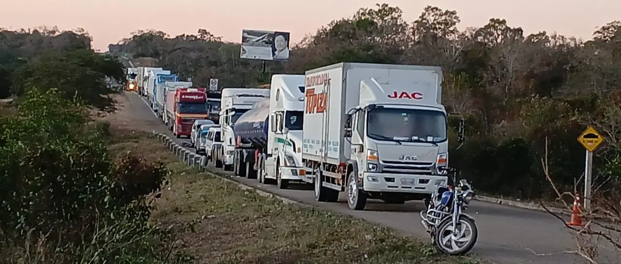 bloqueo-en-charagua_101-12749218_20250811154033