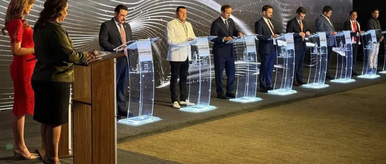 el-debate-presidencial-organizado-en_101-12737142_20250809122017