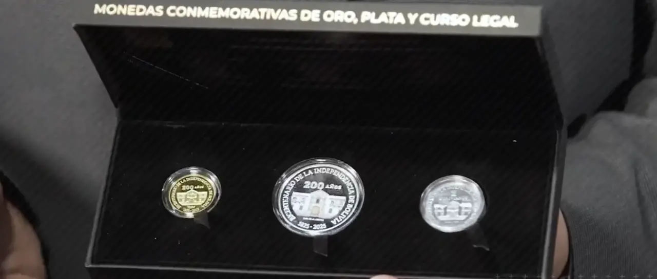 las-tres-monedas-conmemorativas-del_101-12682364_20250804143953