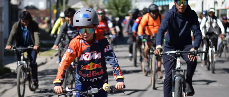 actividad-ciclistica-en-la-paz-foto_101-12970644_20250903131329