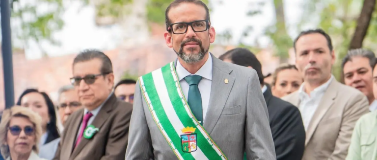 el-gobernador-luis-fernando-camacho_101-13169564_20250924151536