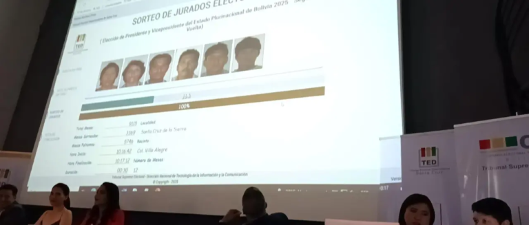 el-sortero-de-jurados-en-santa-cruz_101-13123276_20250919143852