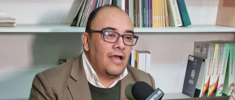 el-vocal-del-tse-gustavo-avila_101-13434972_20251022135346