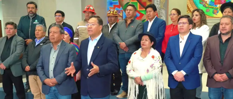 arce-gabinete_101-13587883_20251107132257