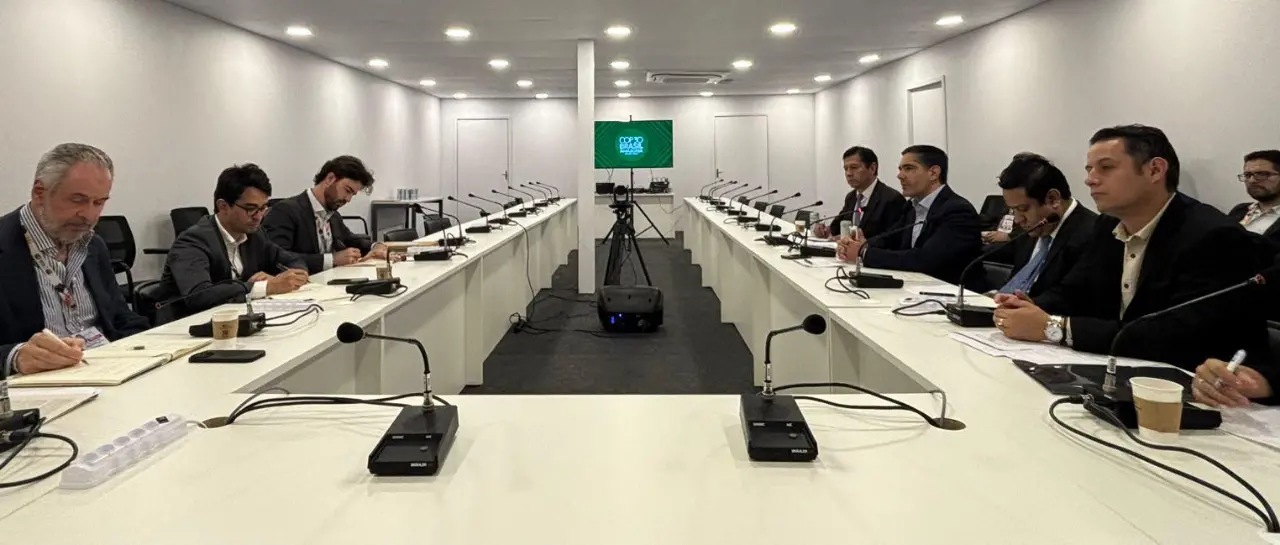 lara_101-13705164_20251119135015