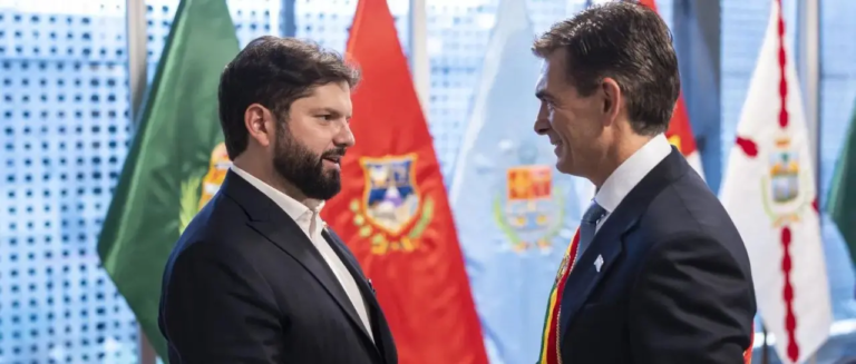 livia-rodrigo-paz-en-la-reunion-bi_101-13693526_20251118143926