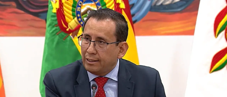 el-director-de-la-oficina-tecnica-pa_101-13968552_20251216134714