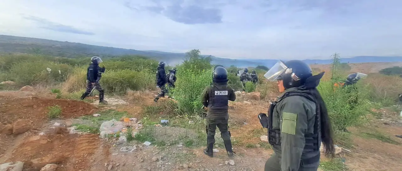 whatsapp-image-2025-12-08-at-06-52_101-13908504_20251209190100