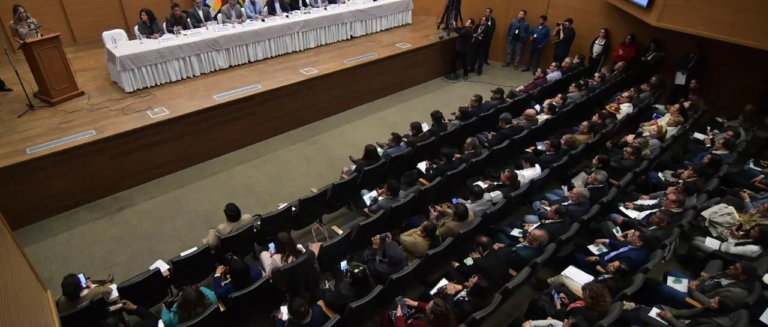 el-dialogo-convocado-por-el-gobierno_101-14125124_20260106142450