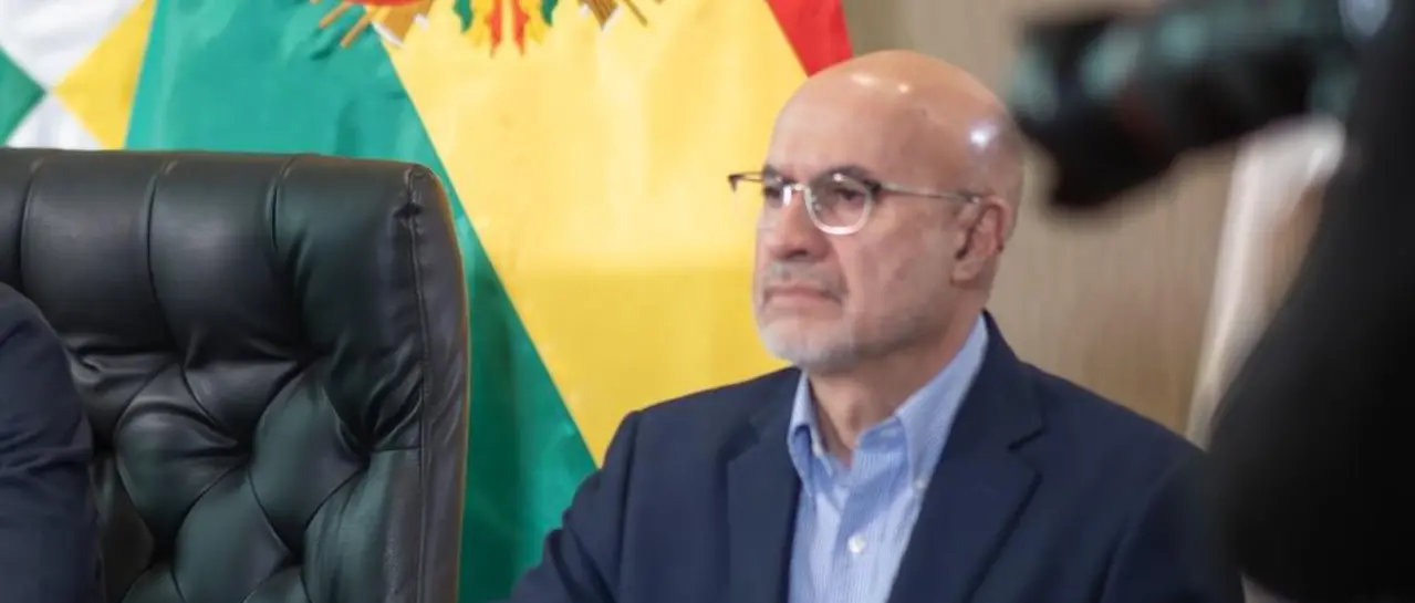 imagen-el-ministro-de-la-presidencia-jose_101-14134725_20260107114550