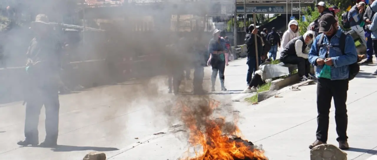 una-protesta-instalada-en-el-alto-co_101-14153571_20260109131346