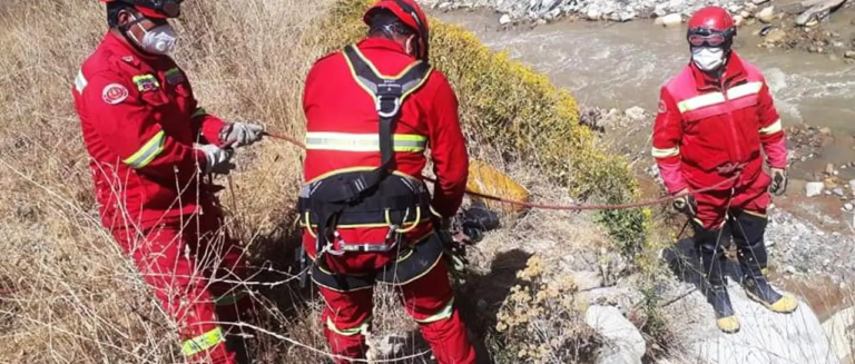 imagen-referencial-de-bomberos-en-un_101-14375121_20260203133800