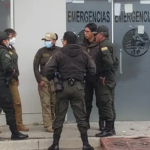 uniformados-de-la-policia-en-el-hosp_101-14778904_20260317143922