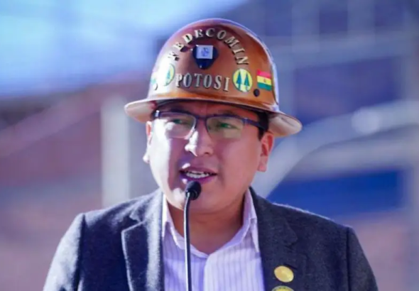 marco-copa-gobernador-de-potosi_101-14992262_20260408125413