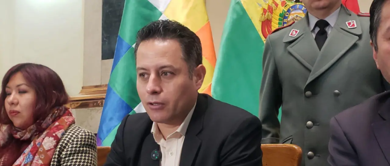 el-vicepresidente-edmand-lara-foto_101-15374288_20260511142850