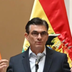 el-presidente-rodrigo-paz-en-un-acto_101-16829699_20260828153135