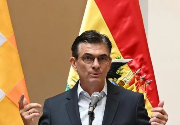 el-presidente-rodrigo-paz-en-un-acto_101-16829699_20260828153135