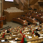 una-sesion-de-la-camara-de-diputados_101-16545447_20260813143422