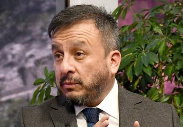 el-ministro-de-hidrocarburos-mauric_101-17615424_20260929133428