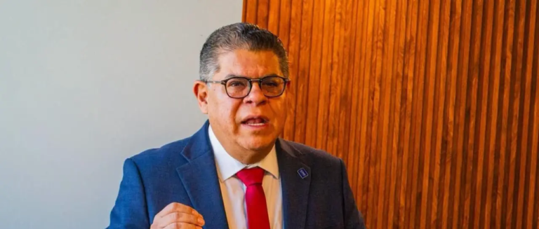 el-presidente-de-la-cnc-eduardo-ol_101-16924532_20260902132705