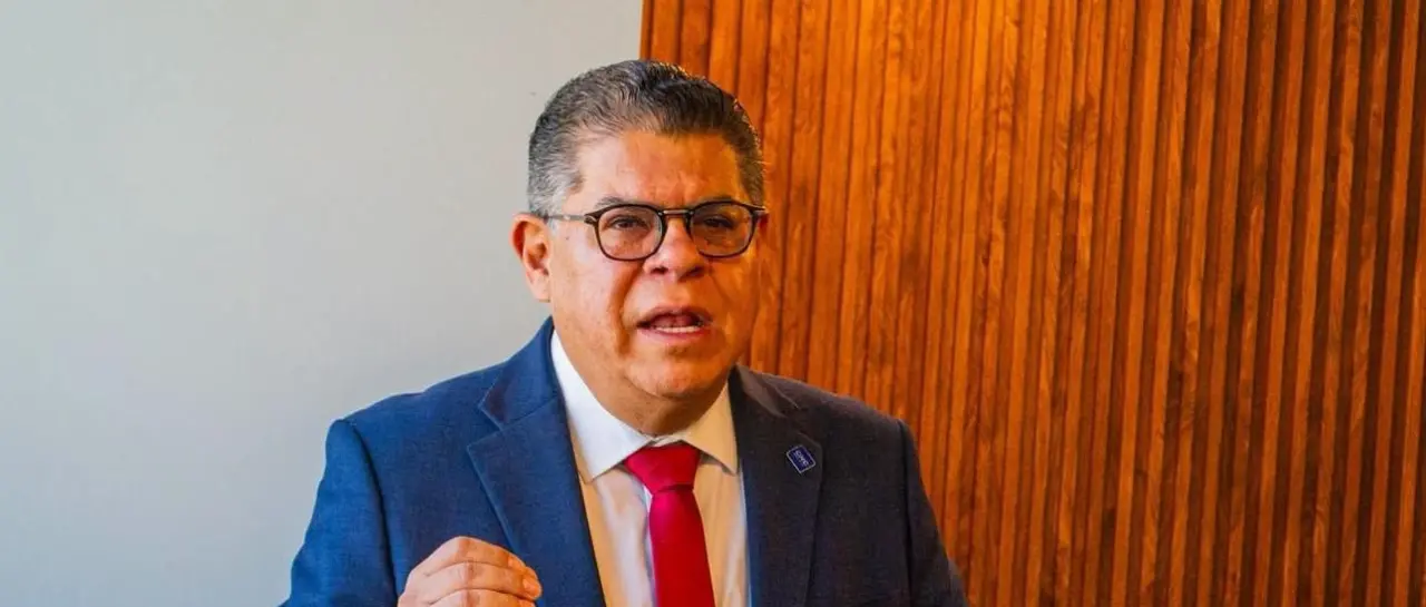 el-presidente-de-la-cnc-eduardo-ol_101-16924532_20260902132705