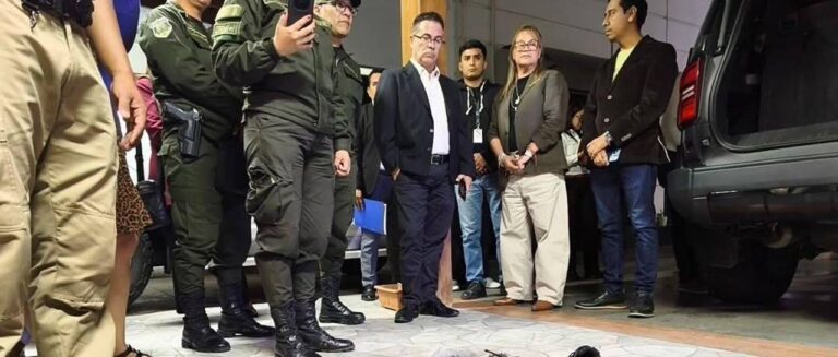 los-objetos-que-se-hallaron-en-el-ve_101-17815847_20261008120547